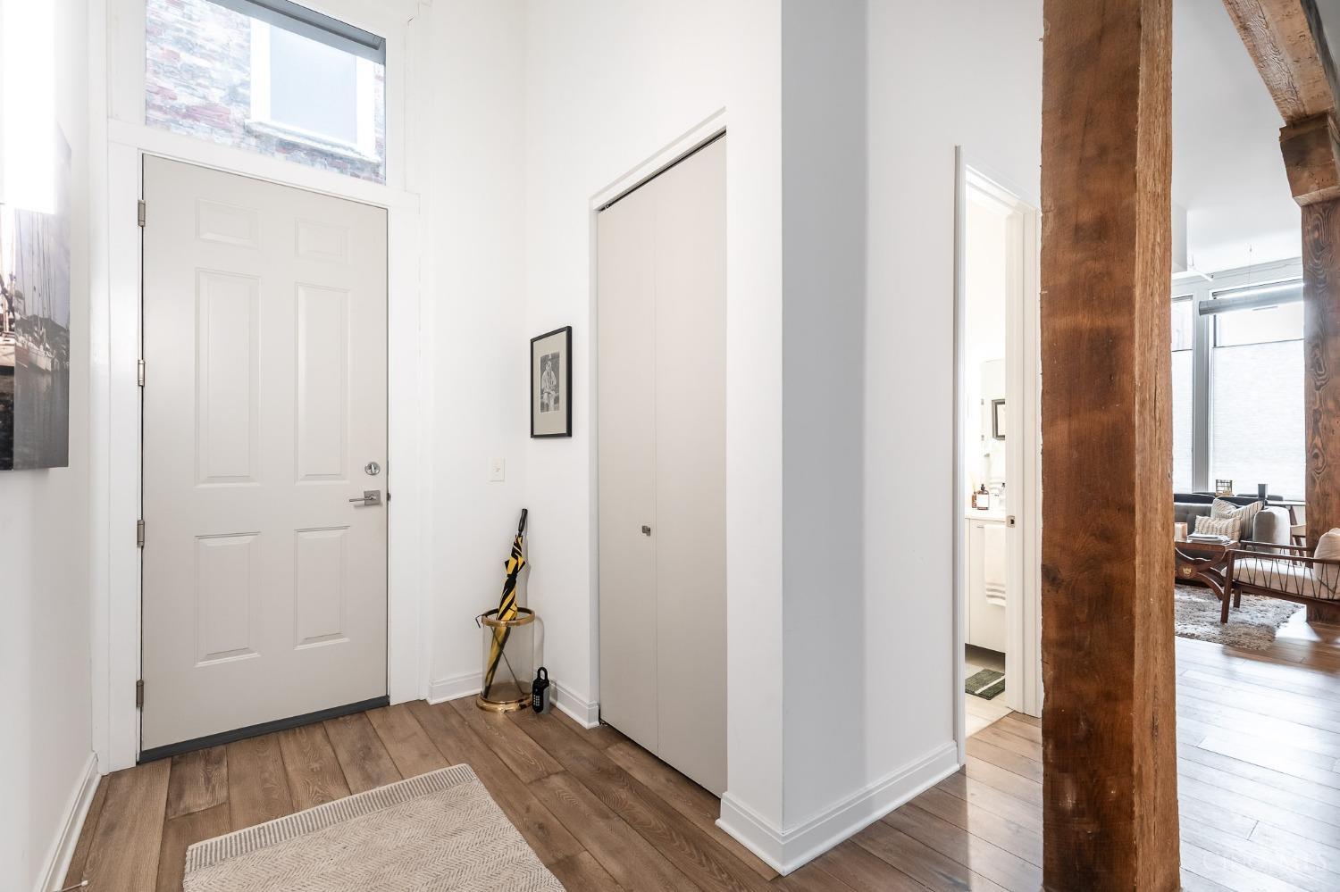 813 Broadway Street Property Photo 4
