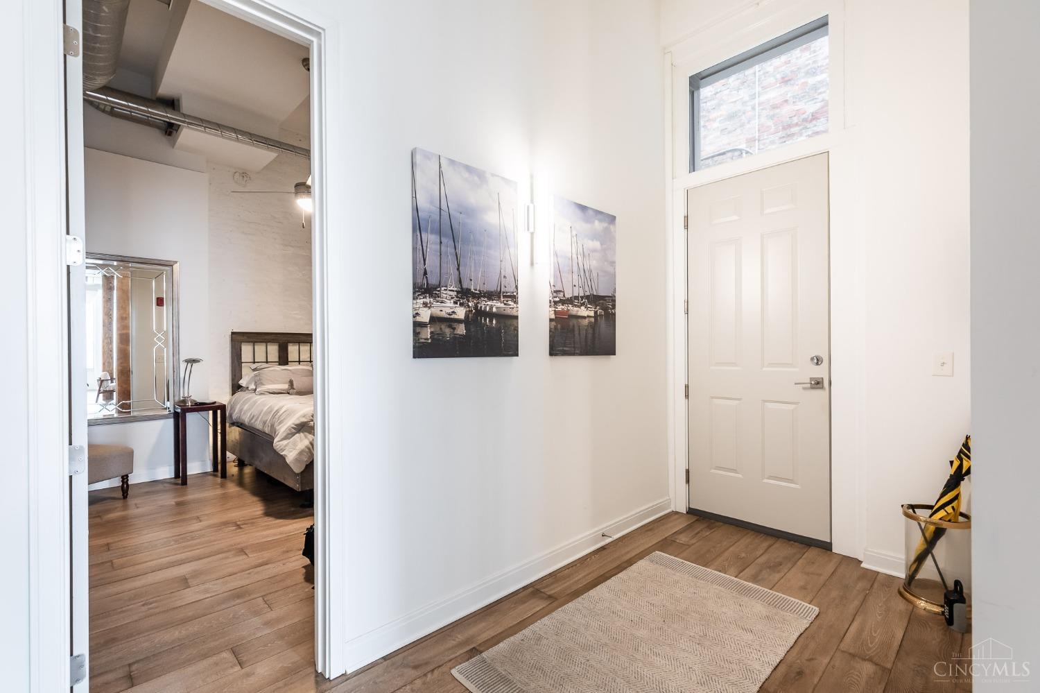 813 Broadway Street Property Photo 5