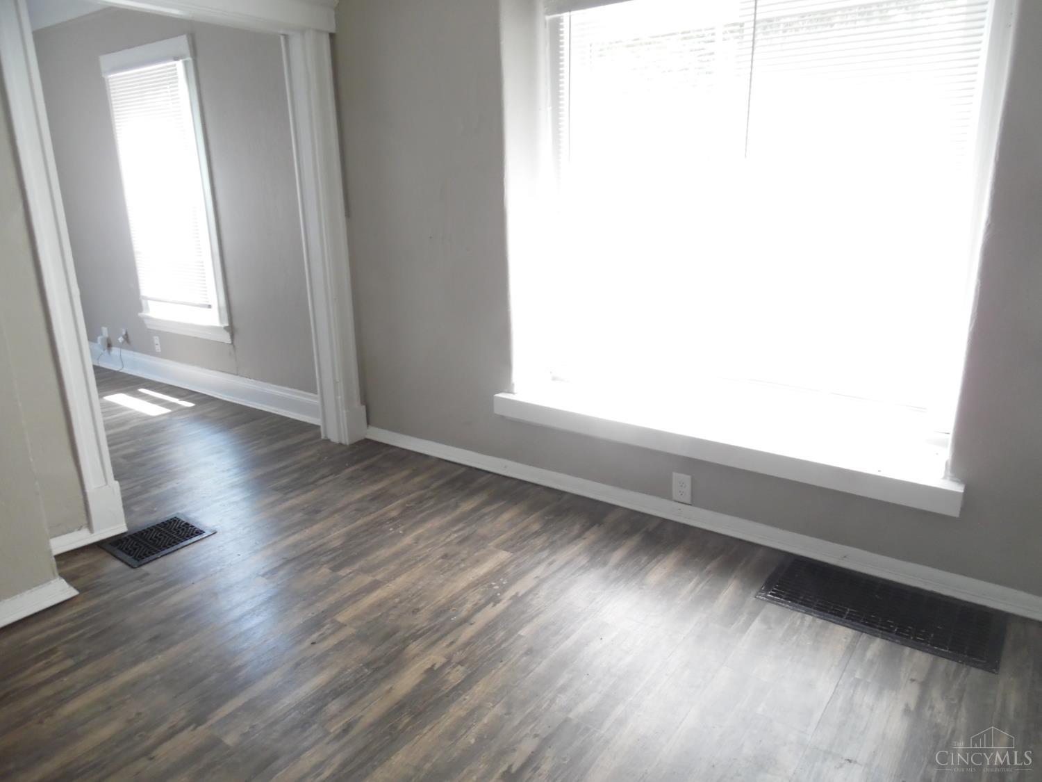 4747 Howard Avenue Property Photo 5
