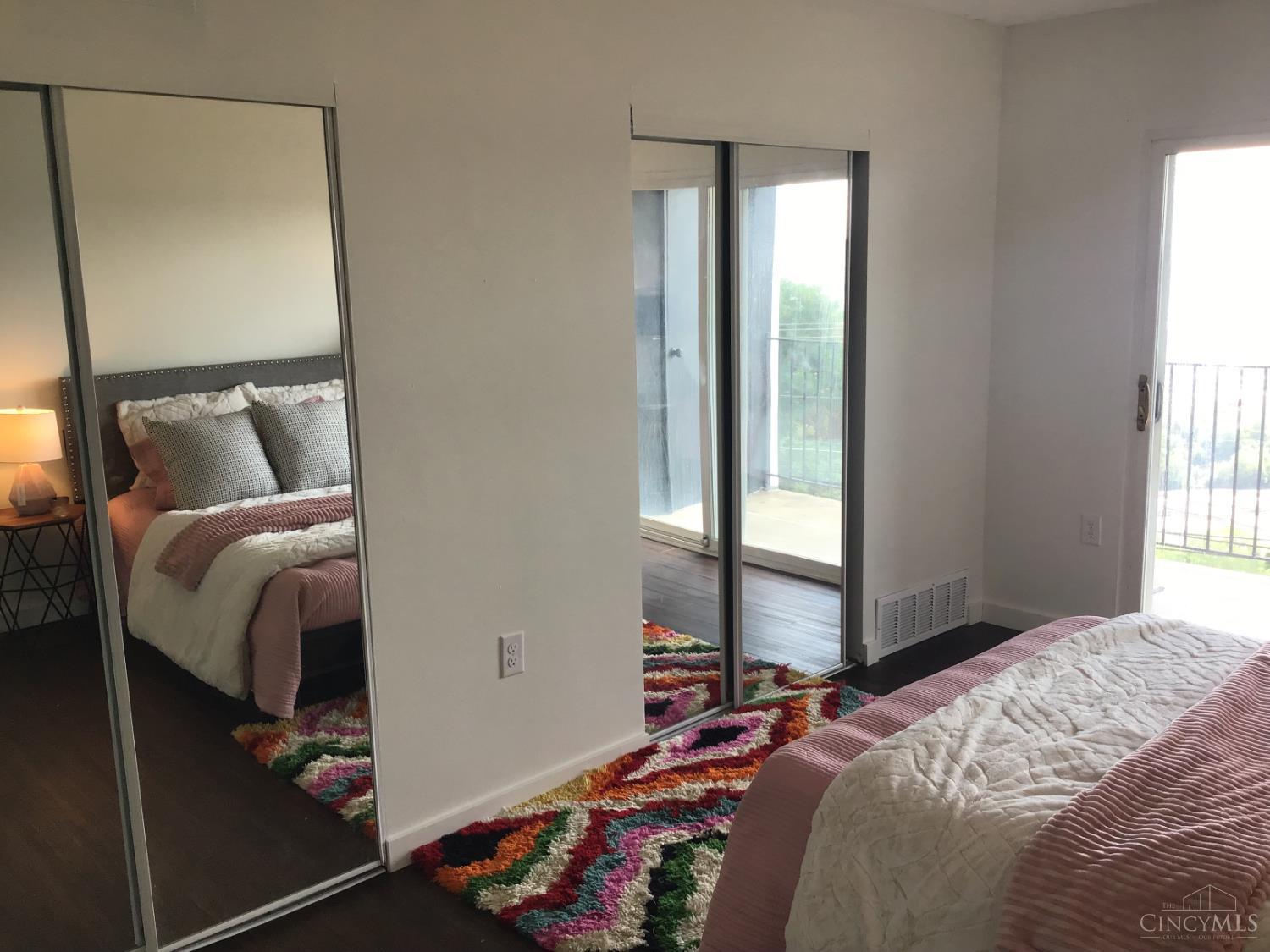 1891189 Property Photo 15