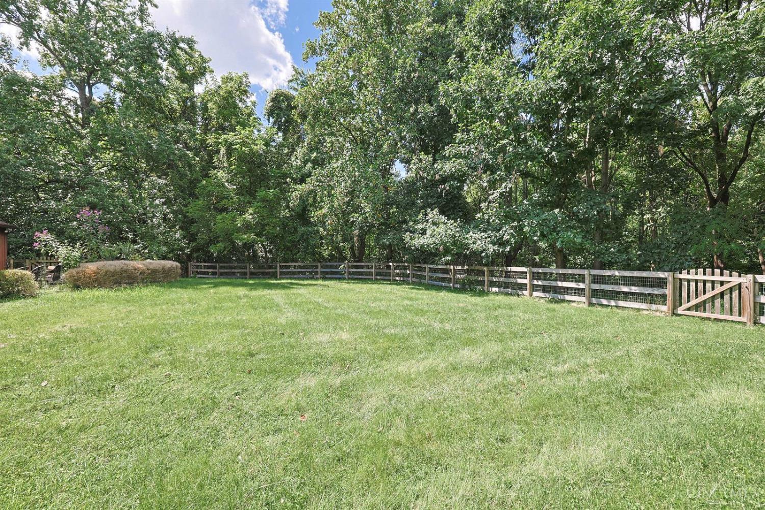 10820 Deerfield Road Property Photo 2
