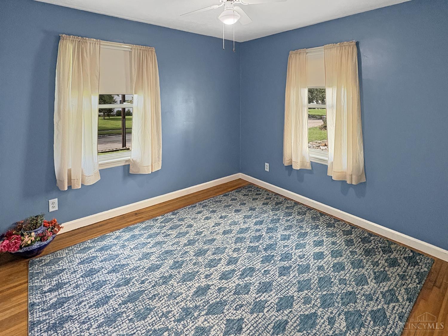 2411 Queen Avenue Property Photo 14