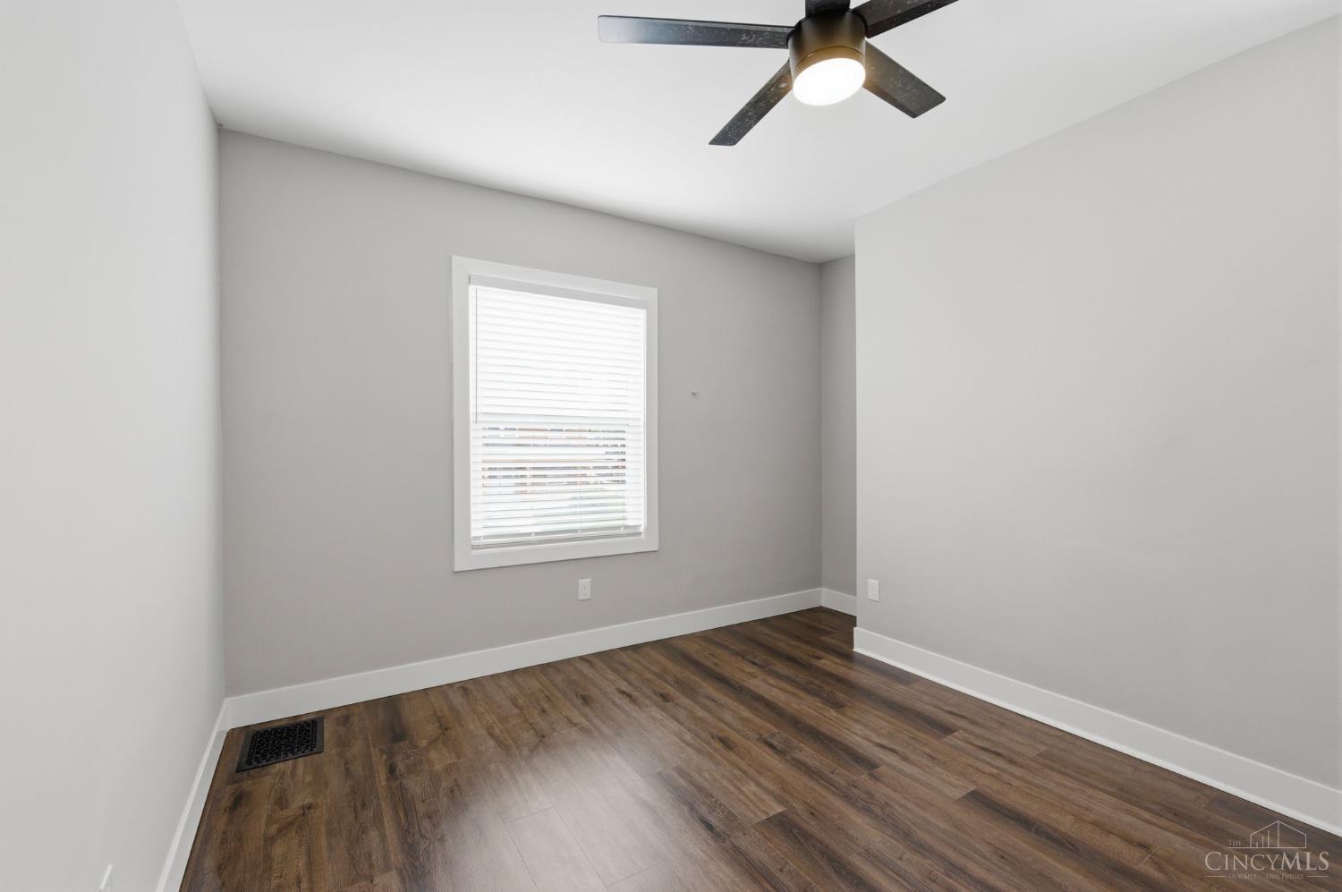 2006 Clarion Avenue Property Photo 23