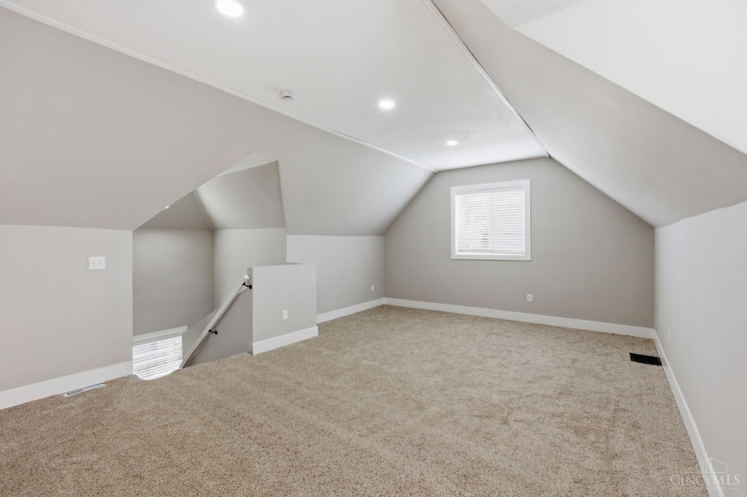 2006 Clarion Avenue Property Photo 29