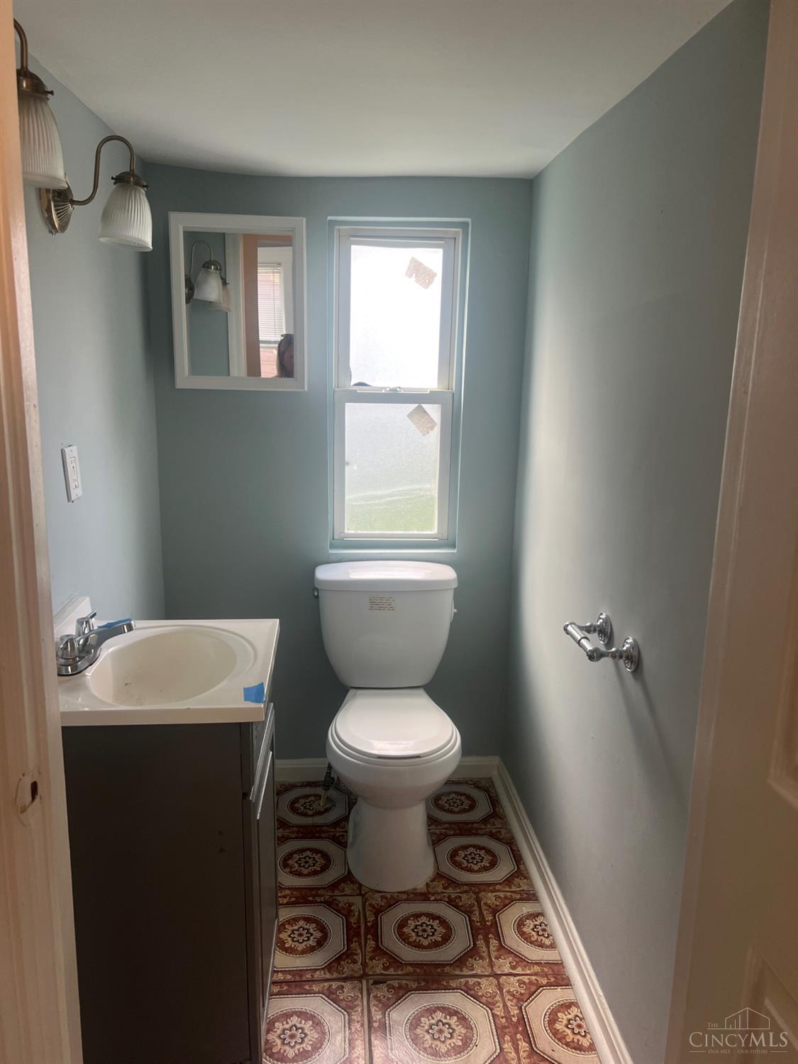 737 Wells Street Property Photo 5
