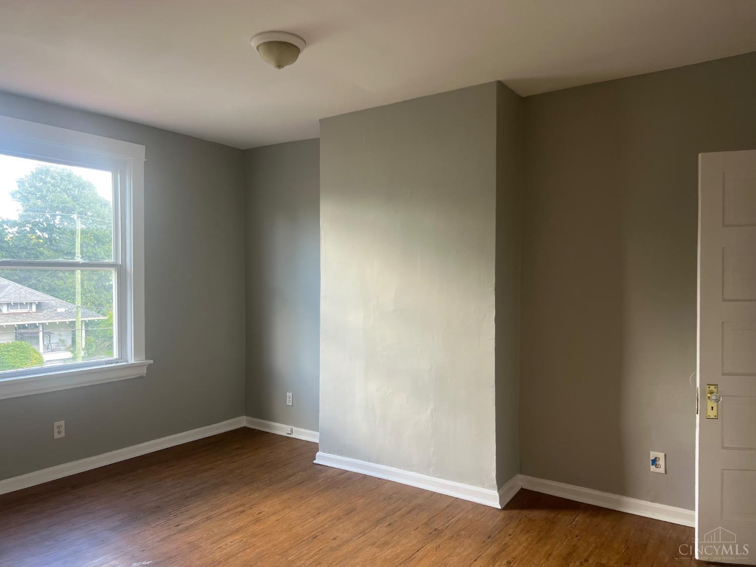 737 Wells Street Property Photo 6