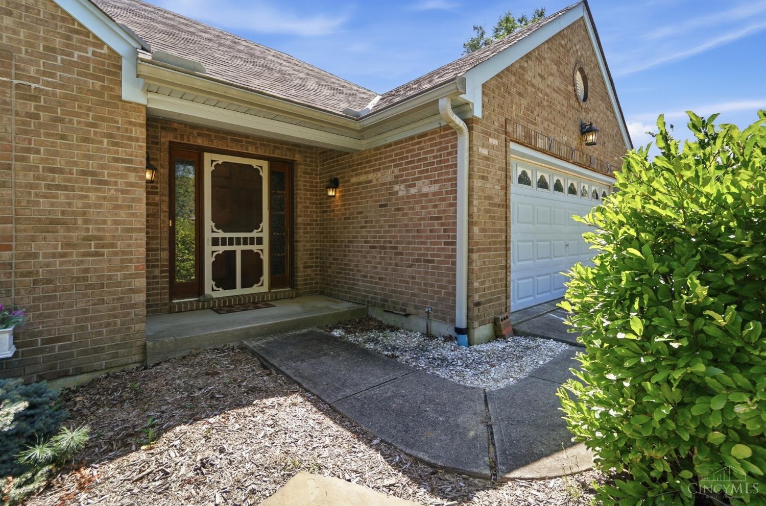7795 Mitchell Park Drive Property Photo 3
