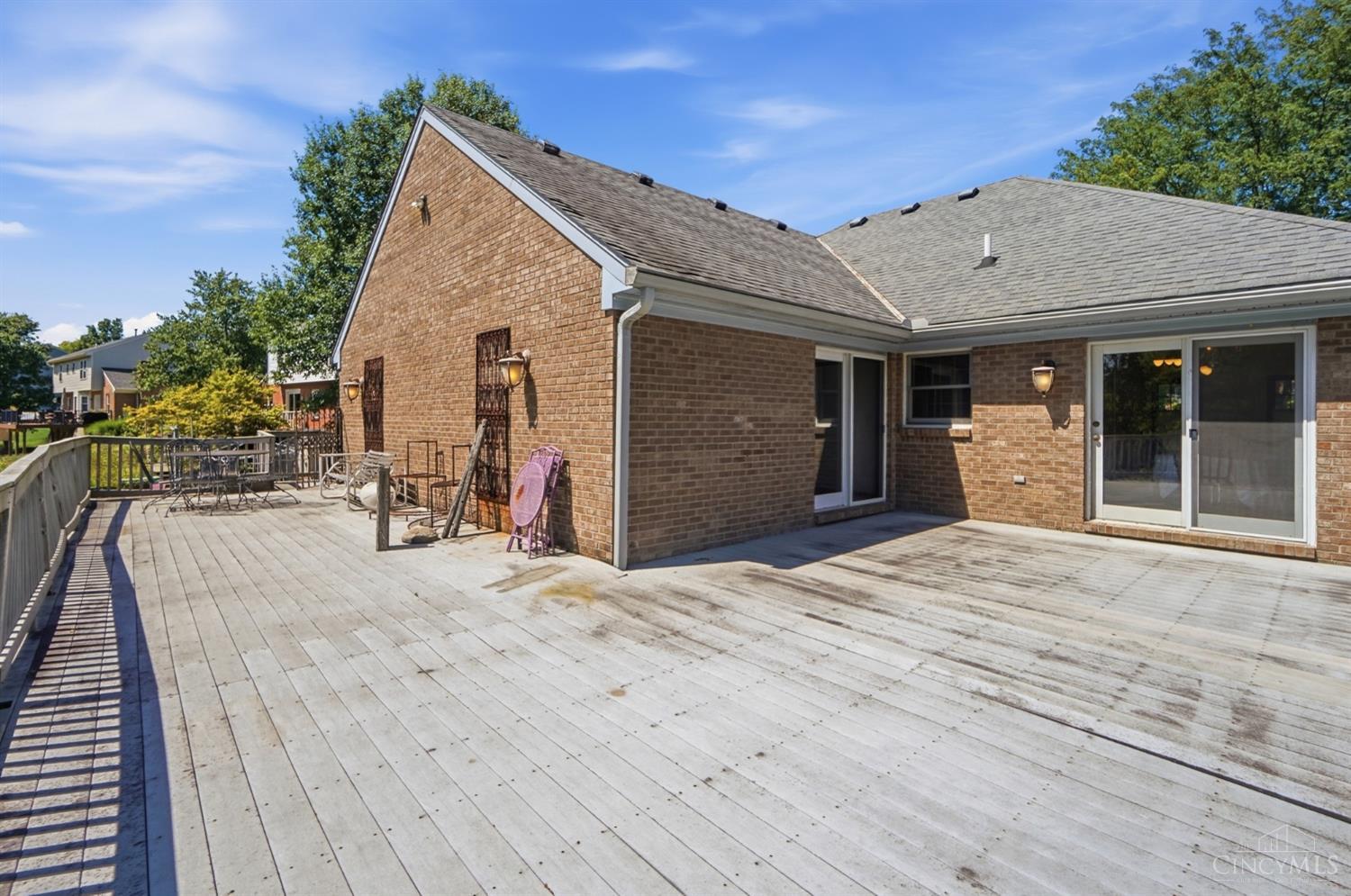 7795 Mitchell Park Drive Property Photo 35