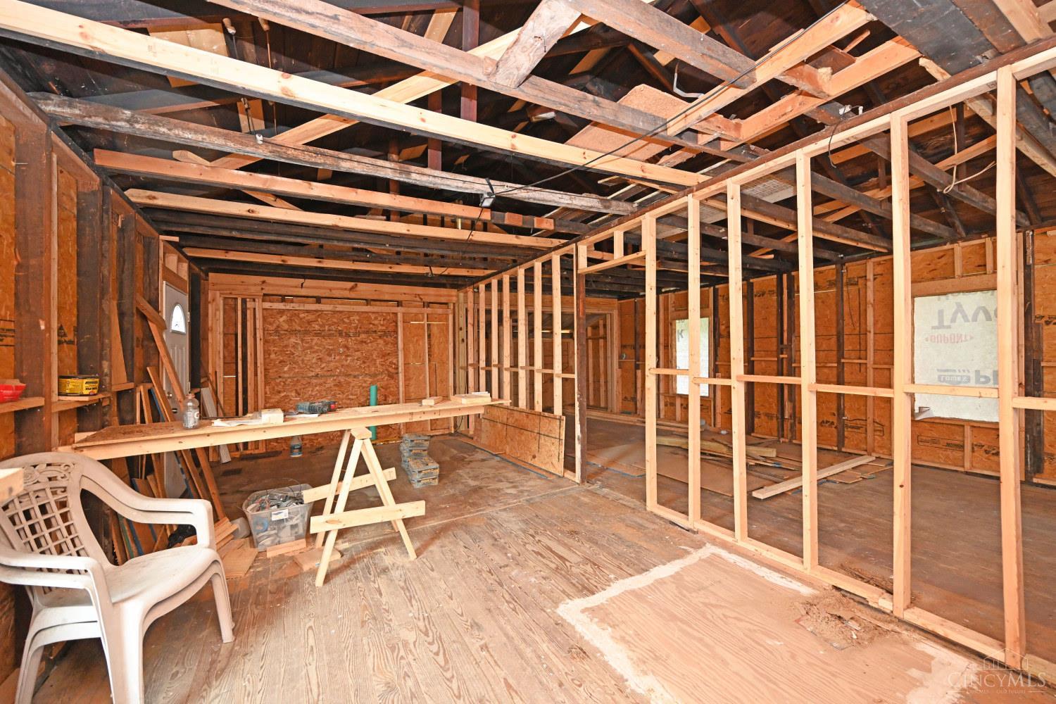 6984 Old Kellogg Road Property Photo 3