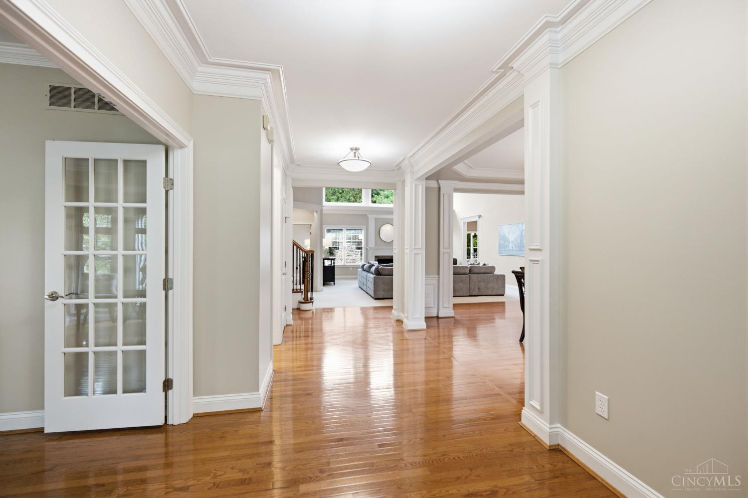4727 Medallion Way Property Photo 6
