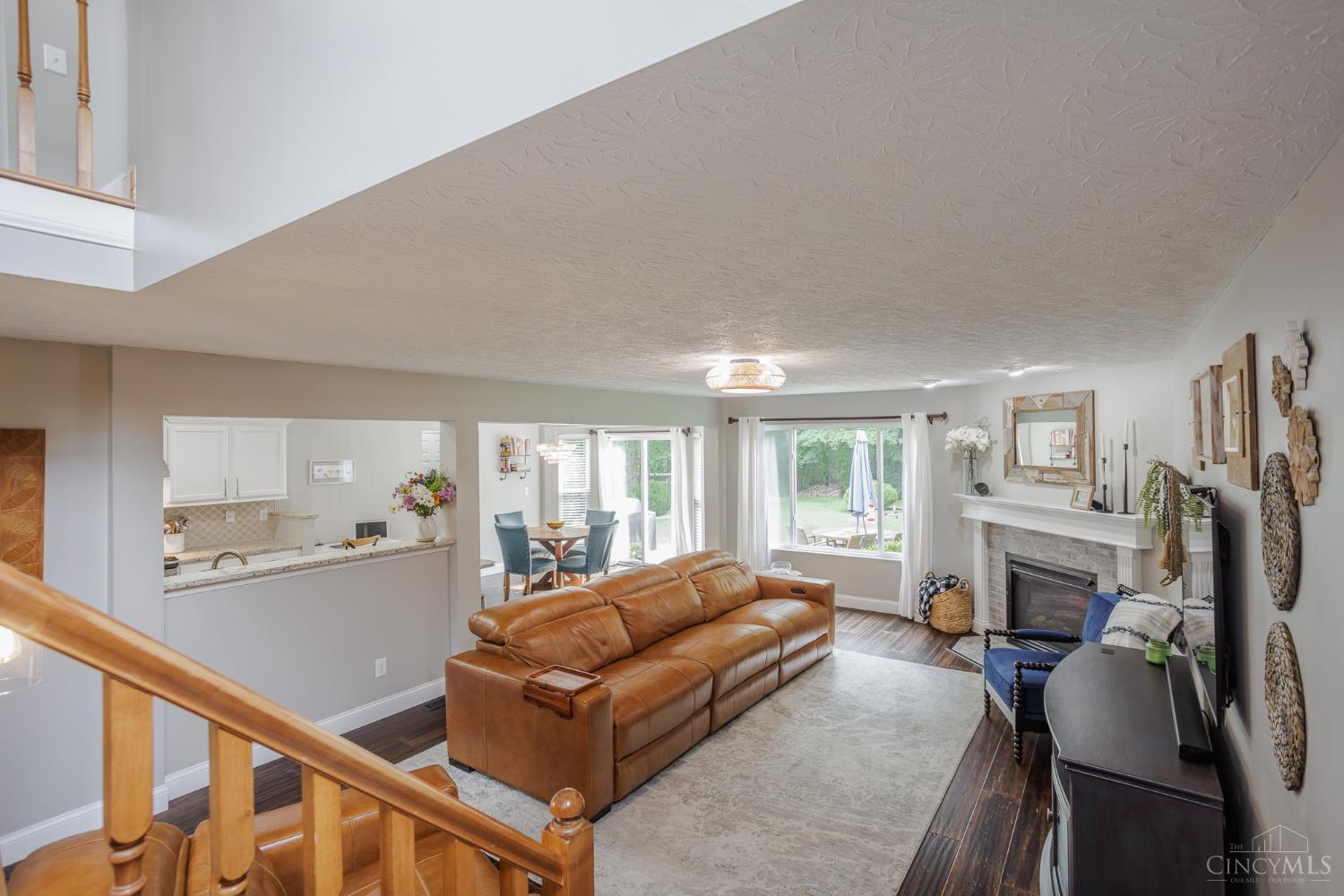 1113 Sparrowwood Boulevard Property Photo 11