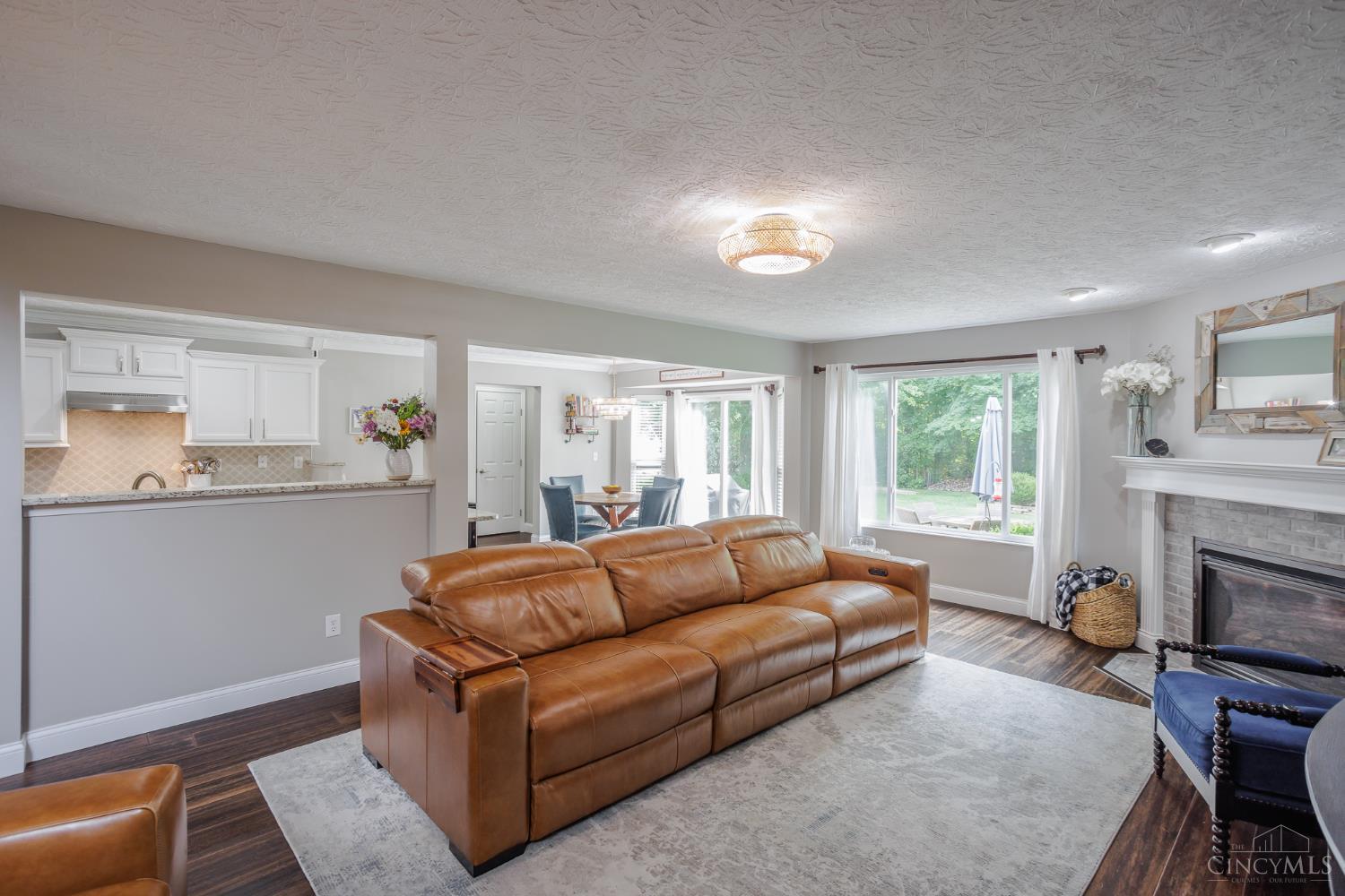1113 Sparrowwood Boulevard Property Photo 12