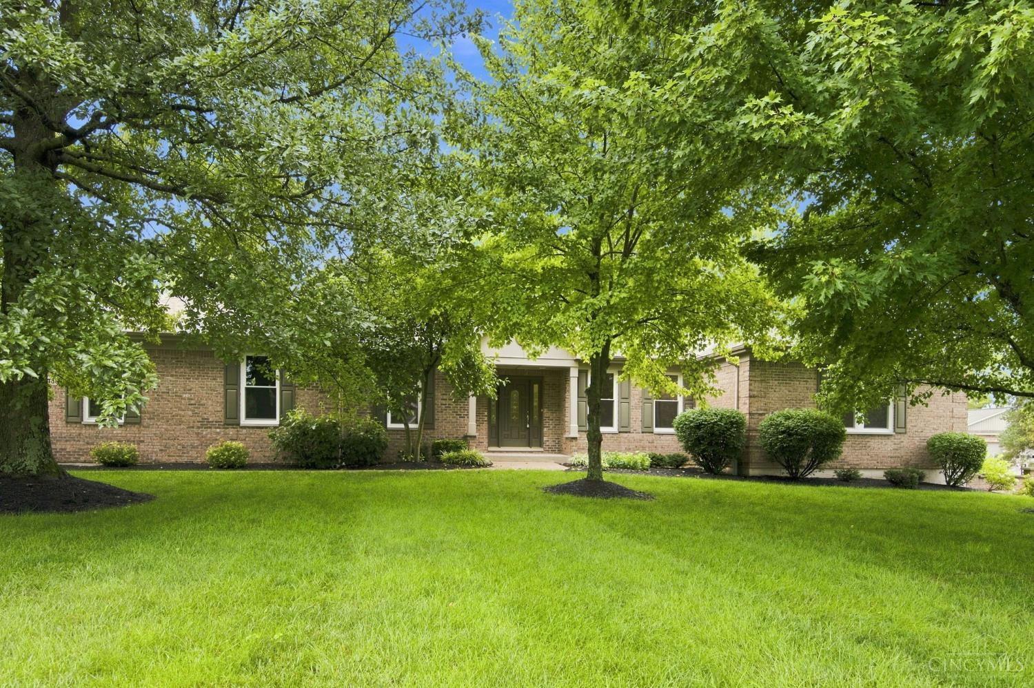 2338 Point View Court Property Photo 1
