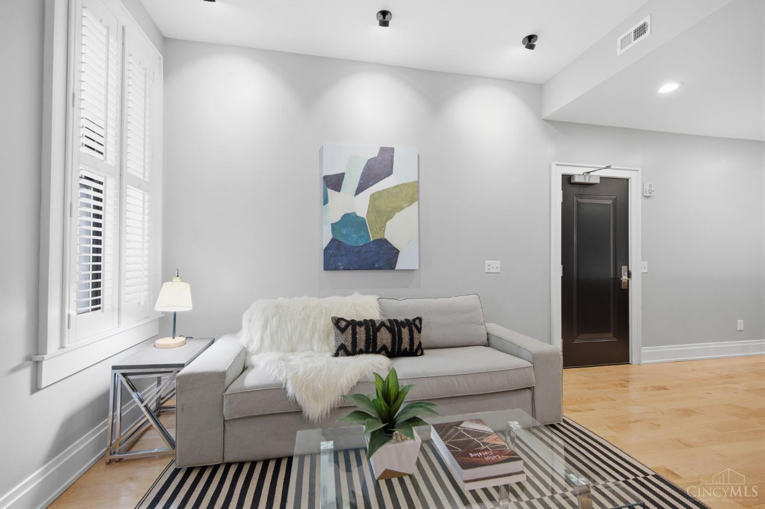 W 131 Fifteenth Street Property Photo 10