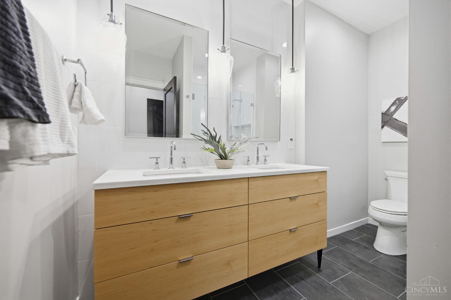 W 131 Fifteenth Street Property Photo 26