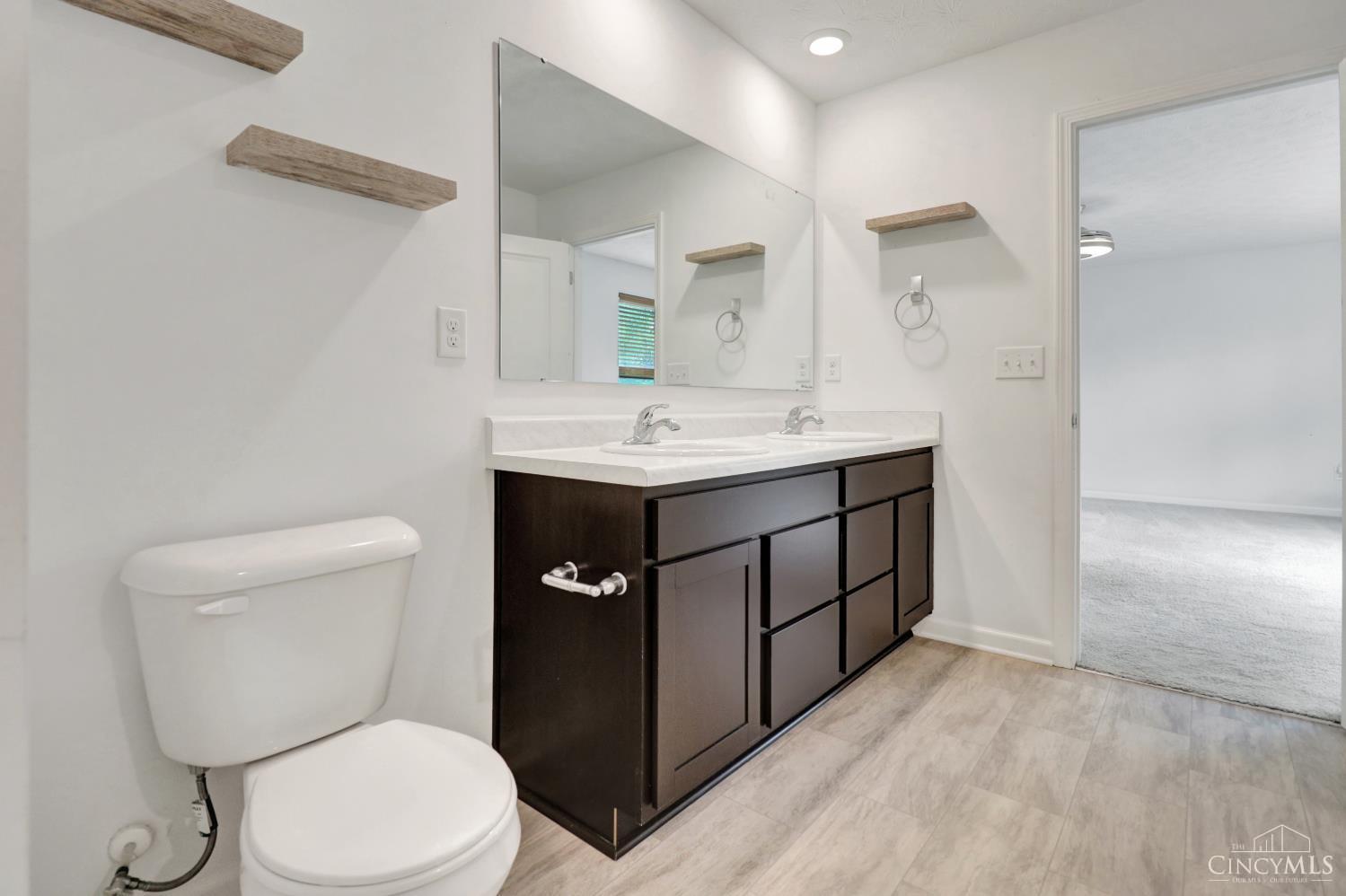 108 Mound Builder Place Property Photo 32