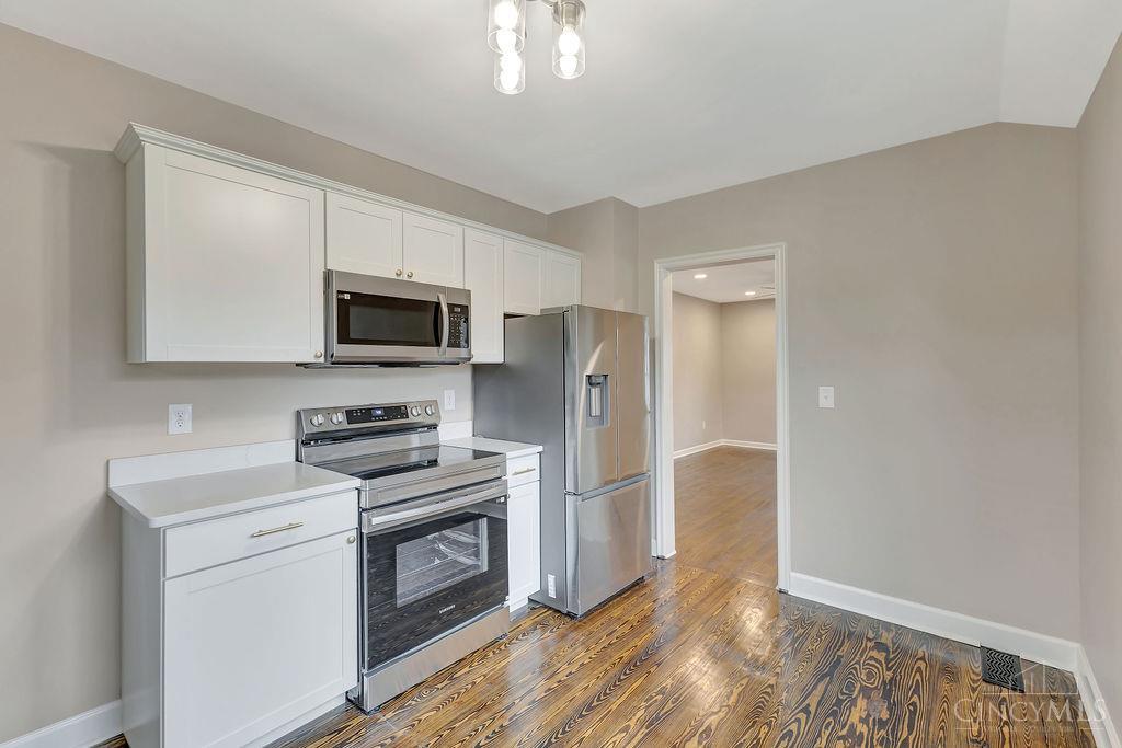 253 Ohio Avenue Property Photo 10