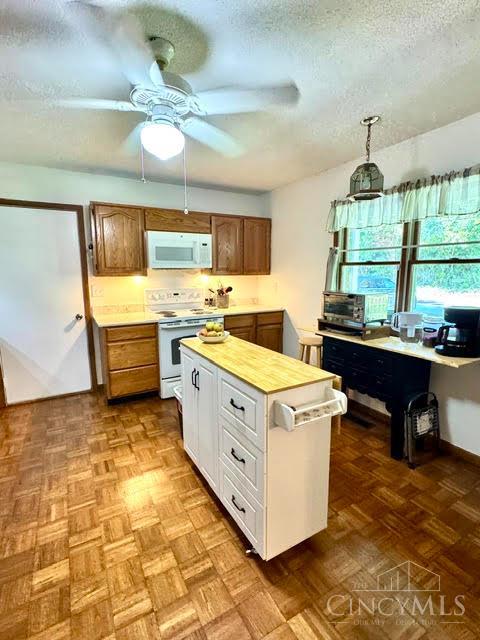 E 392 St Rt 350 Property Photo 14