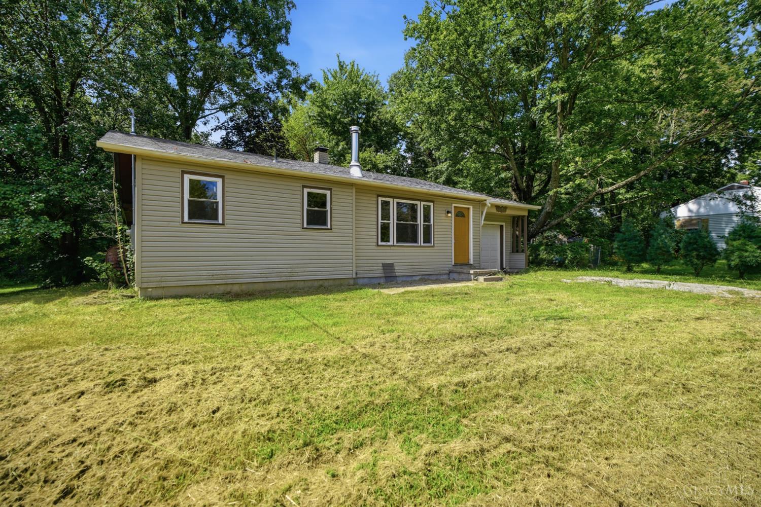 4239 Brookside Property Photo 2