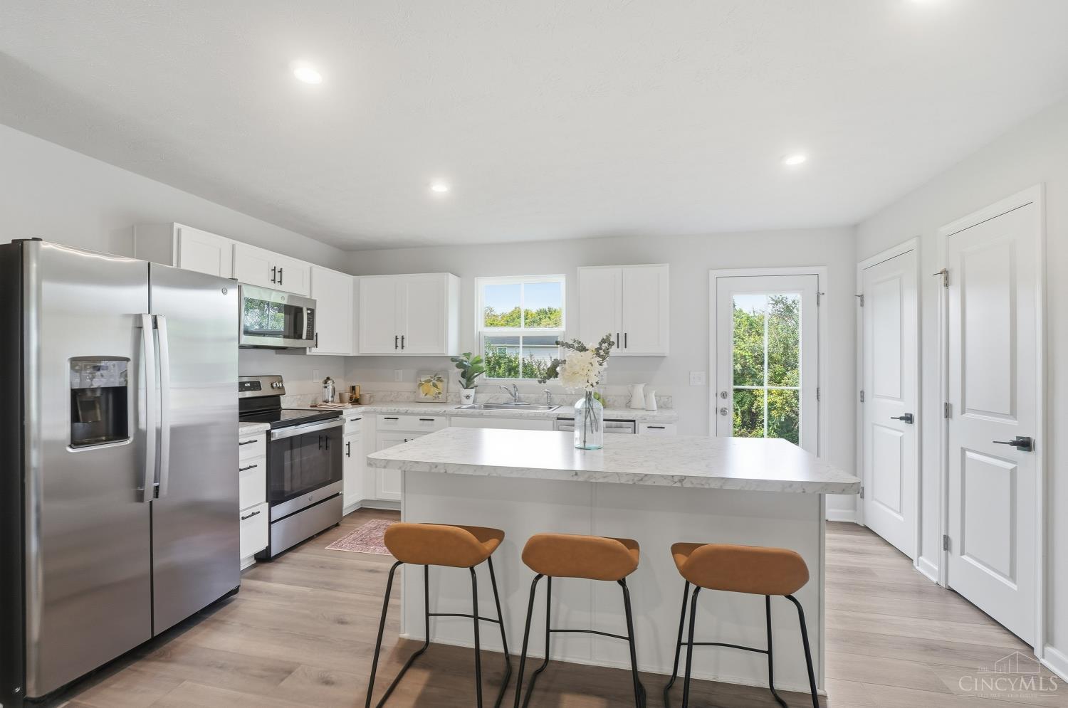 6201 Molly Joy Court Property Photo 11