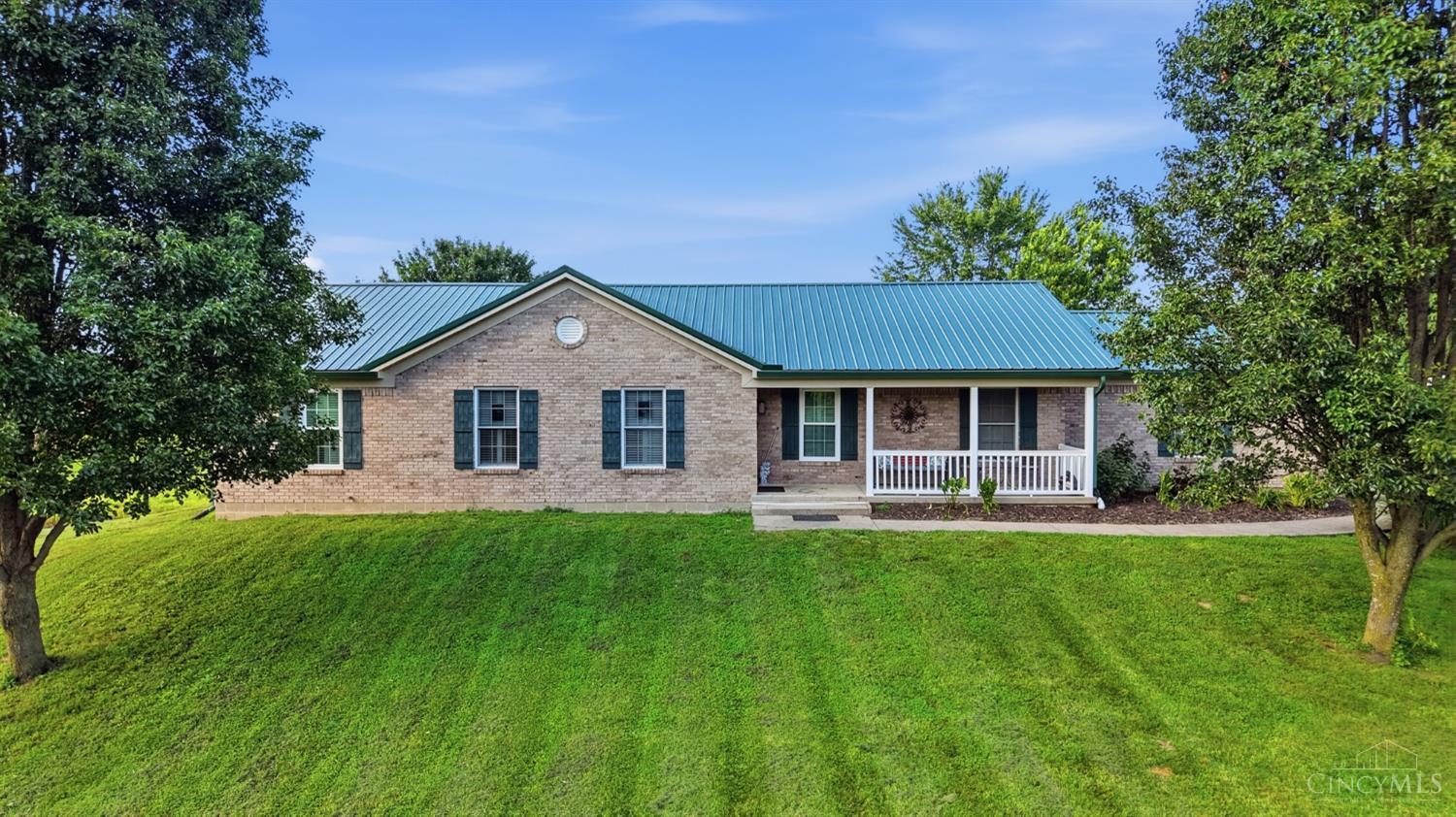 2072 Laurel Lindale Road Property Photo 1