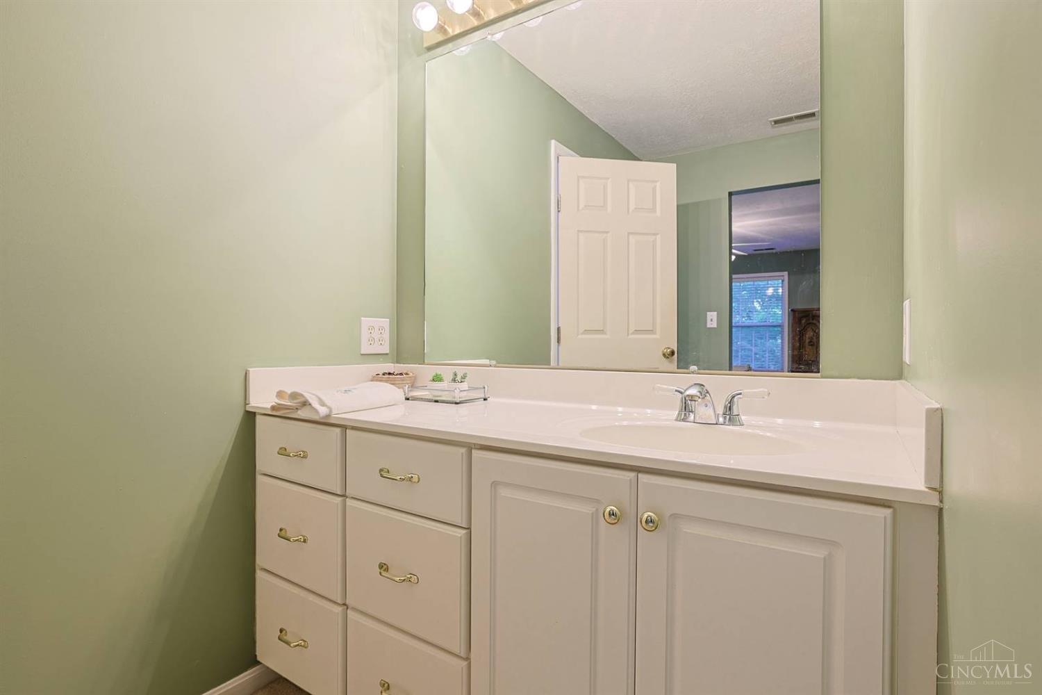 W 3679 Galbraith Road Property Photo 23