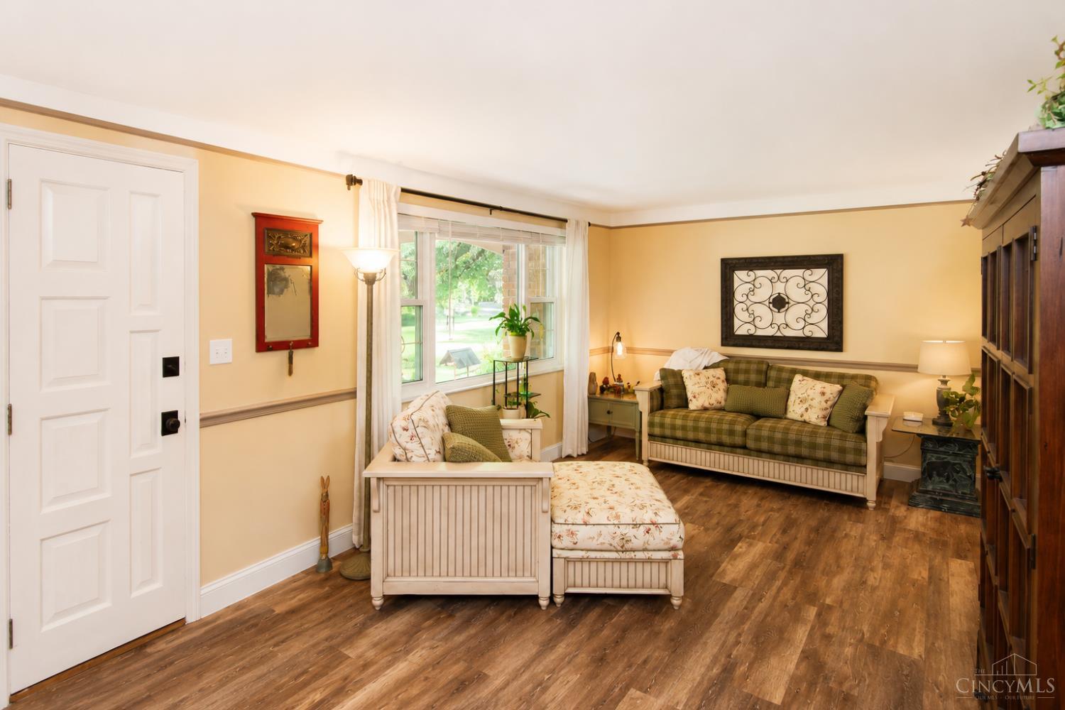1228 Ronlee Drive Property Photo 4