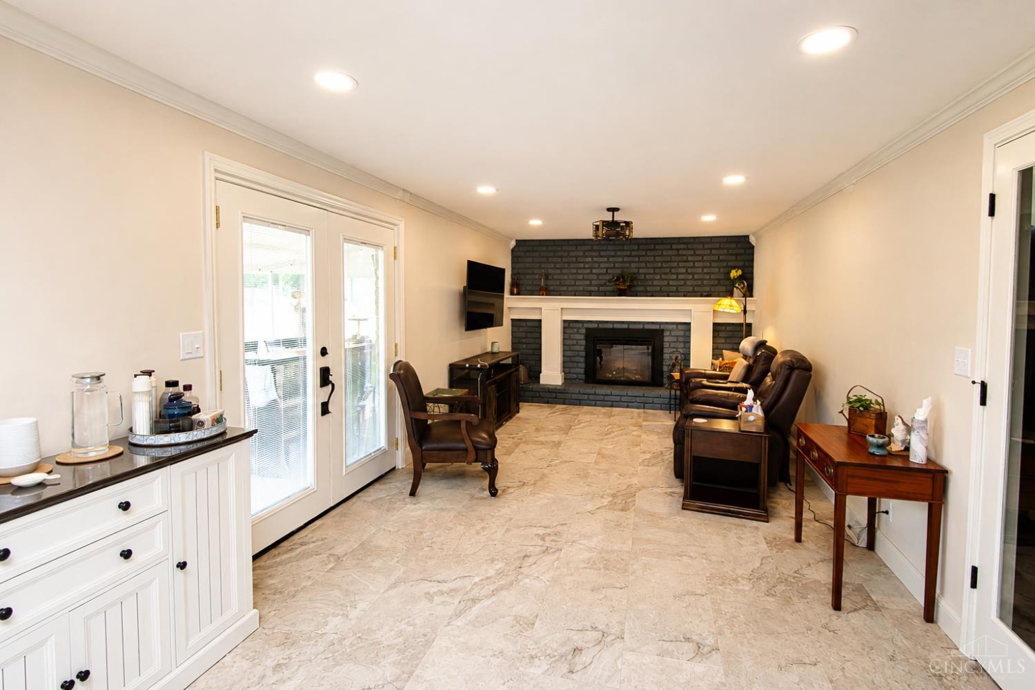 1228 Ronlee Drive Property Photo 12