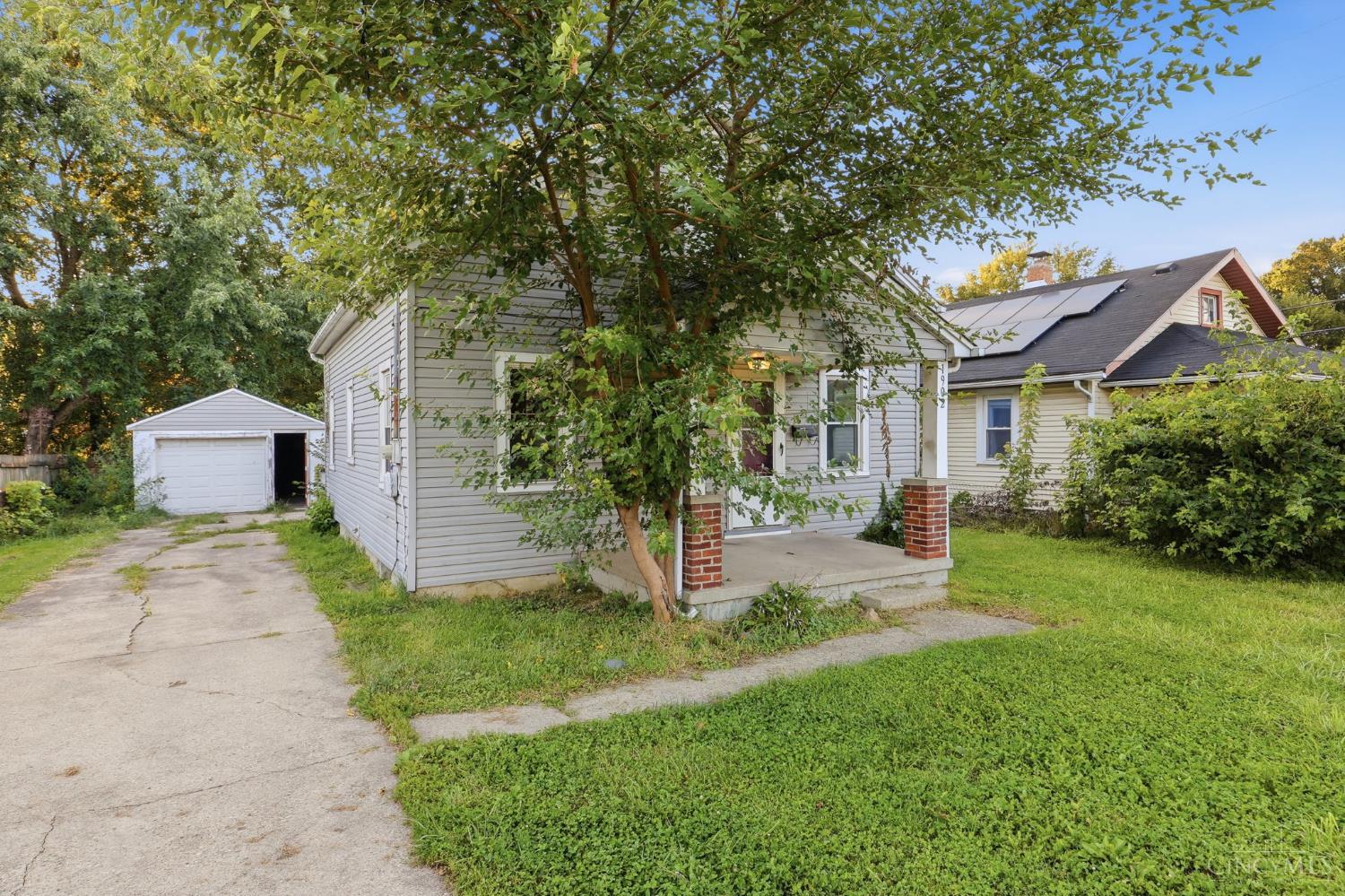 1902 Sheffield Street Property Photo 3