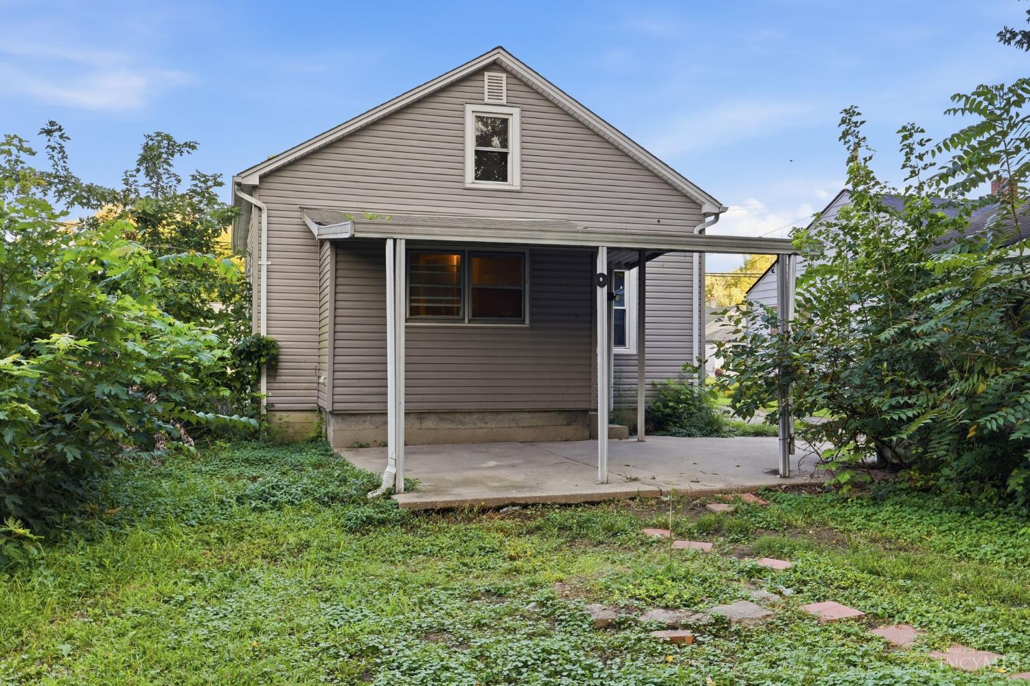 1902 Sheffield Street Property Photo 6