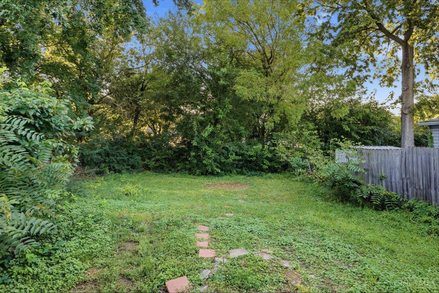 1902 Sheffield Street Property Photo 8