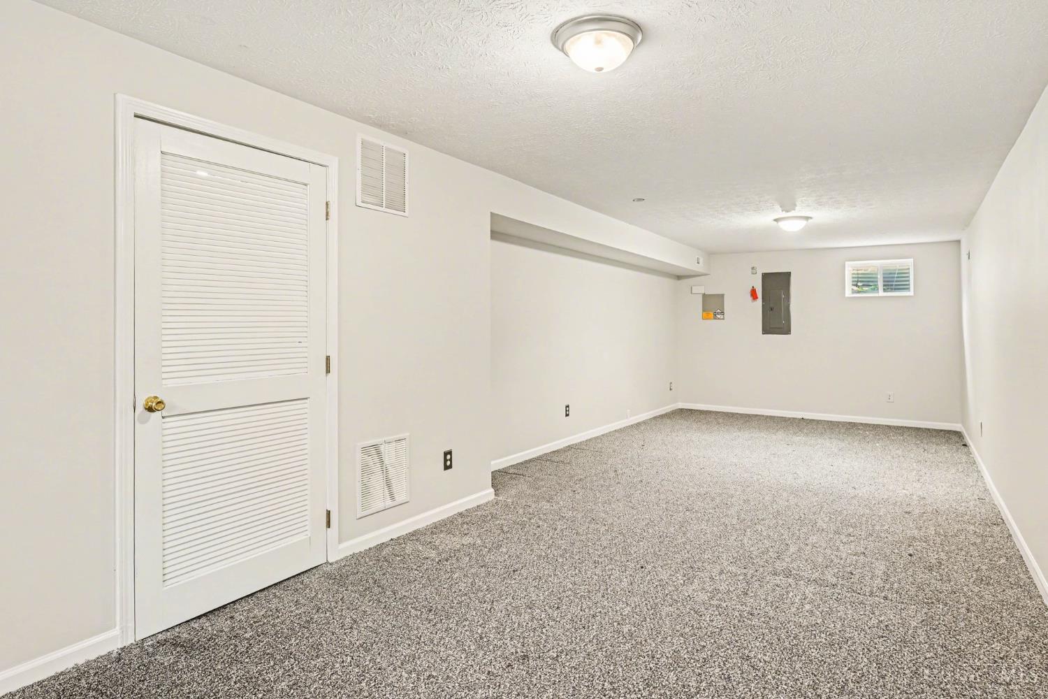1000 Lofton Drive Property Photo 34