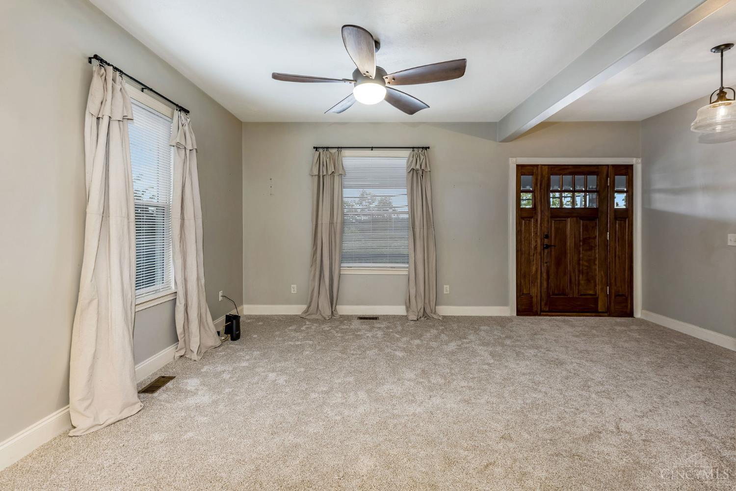 400 Three Rivers Parkway Property Photo 5