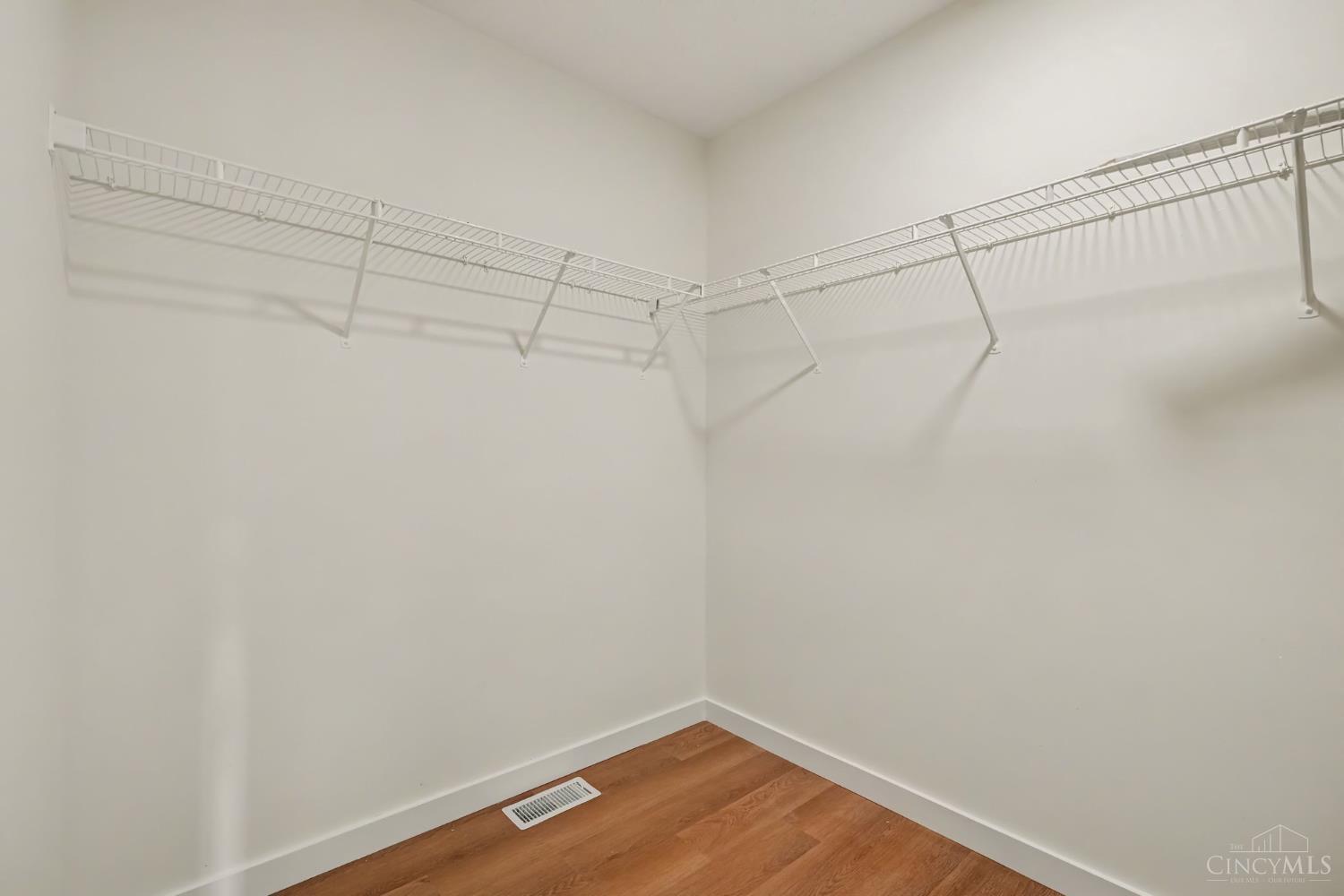 709 Ginger Ridge Drive Property Photo 3
