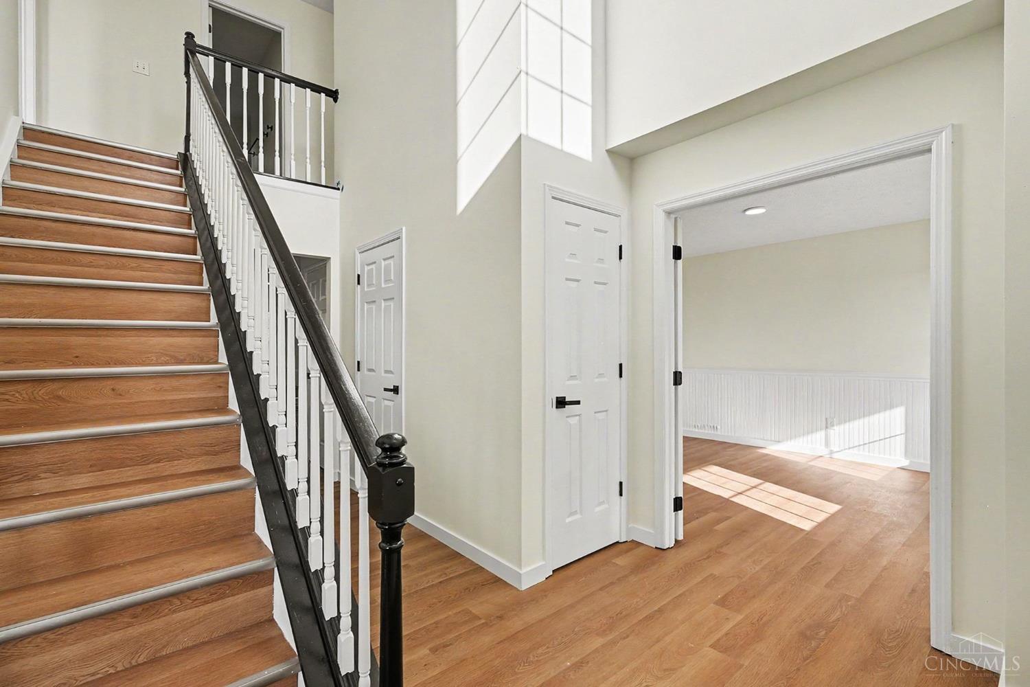 709 Ginger Ridge Drive Property Photo 4