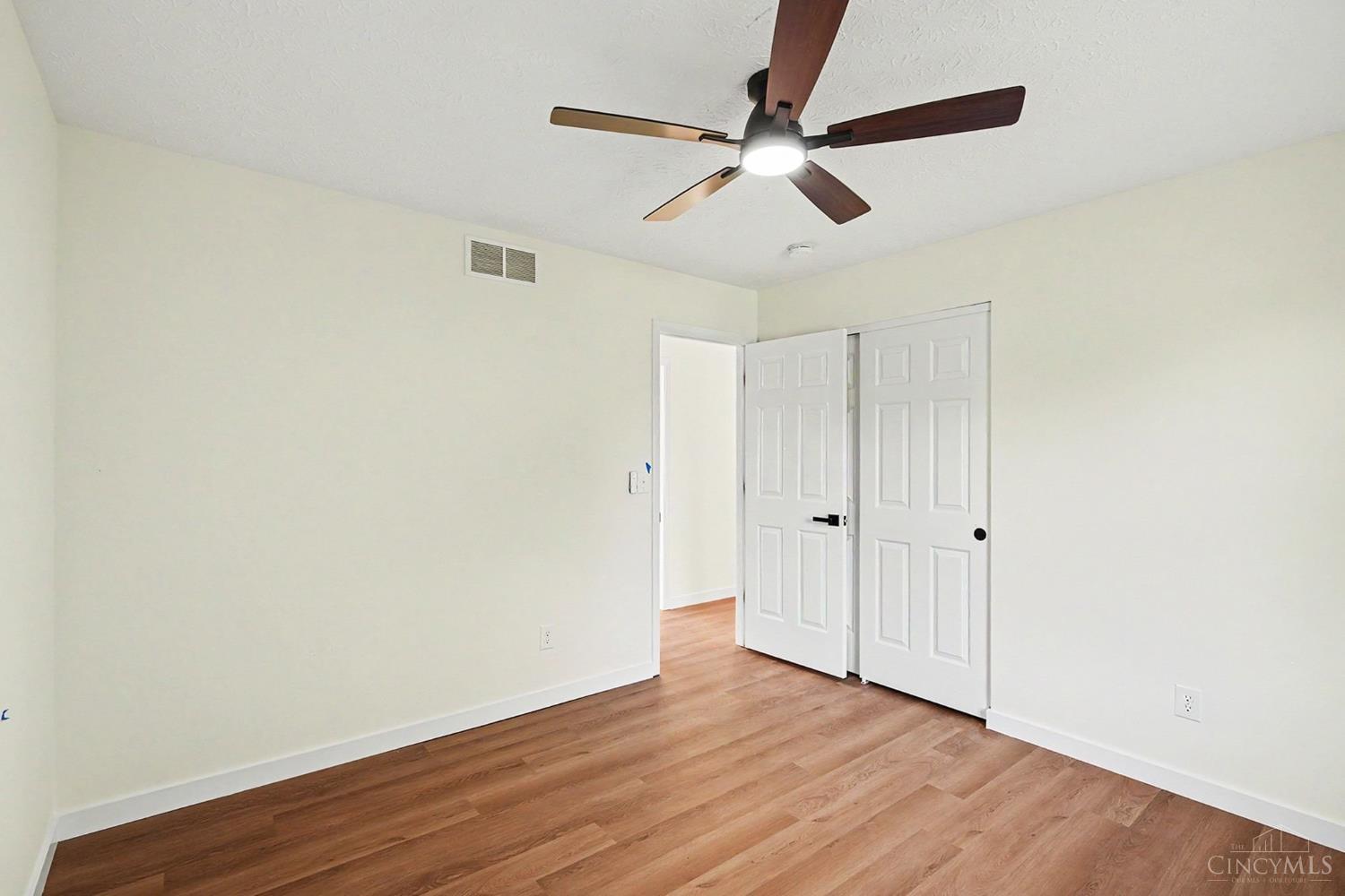 709 Ginger Ridge Drive Property Photo 17