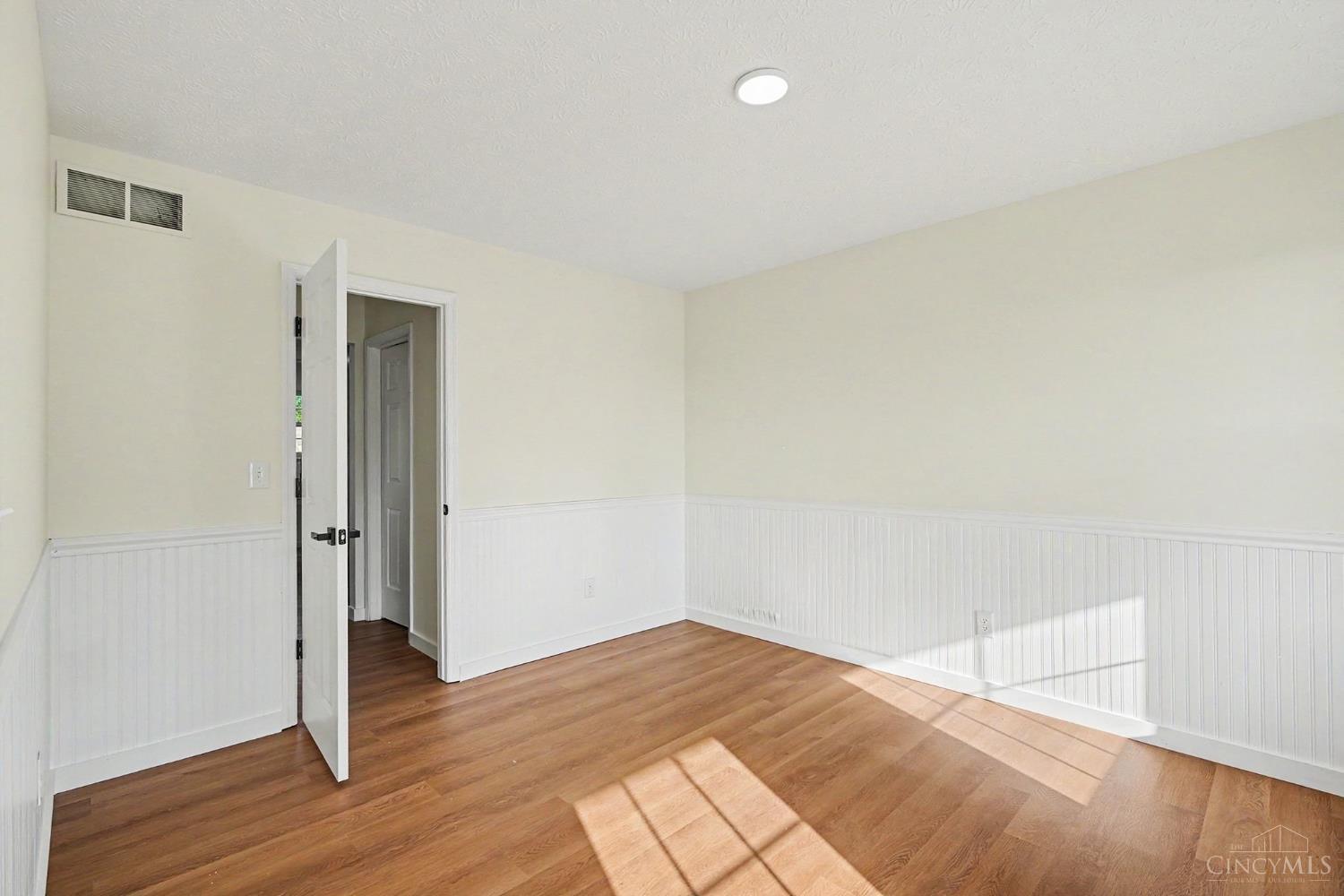 709 Ginger Ridge Drive Property Photo 20