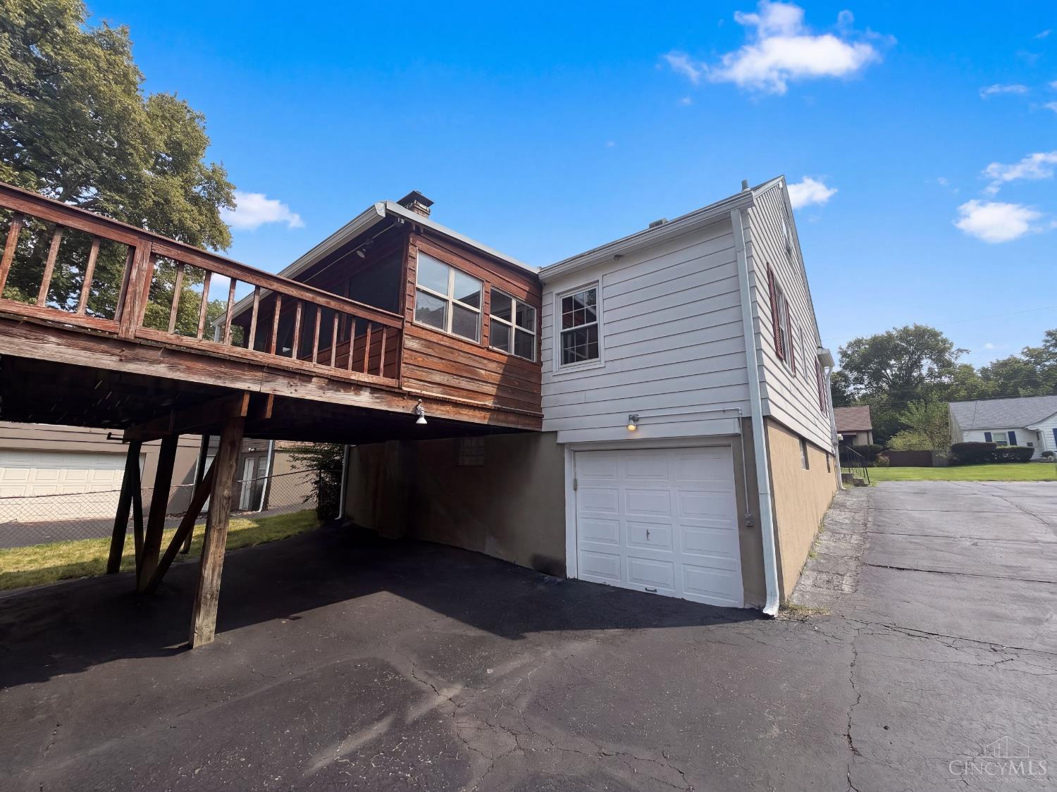 6971 Warder Drive Property Photo 15