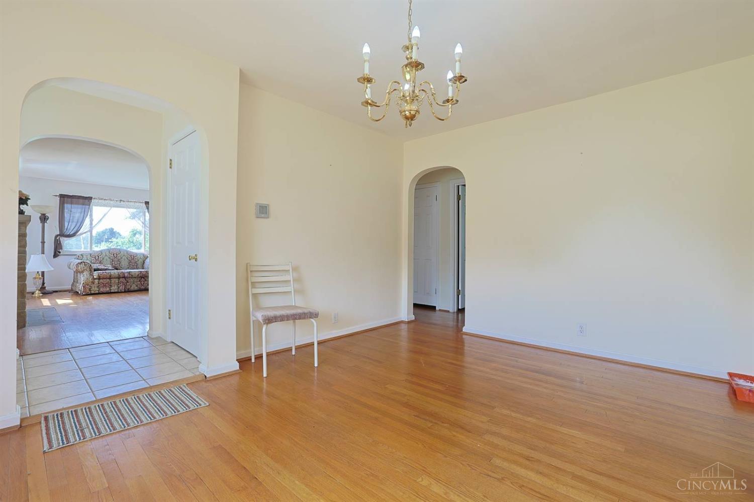 2312 Compton Road Property Photo 11