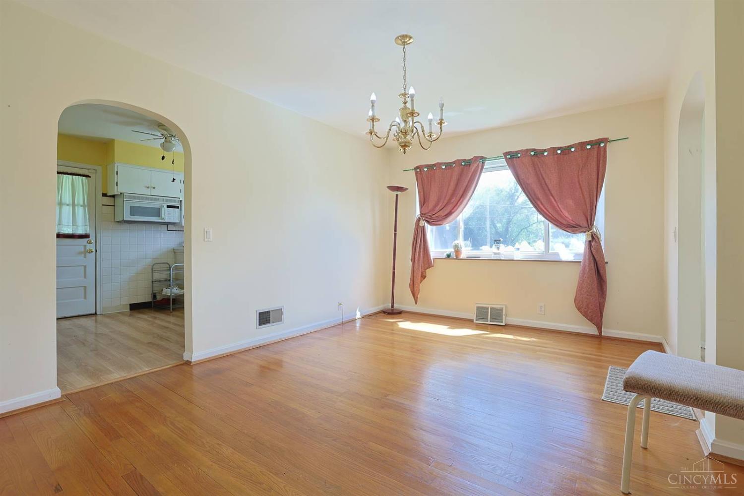 2312 Compton Road Property Photo 12