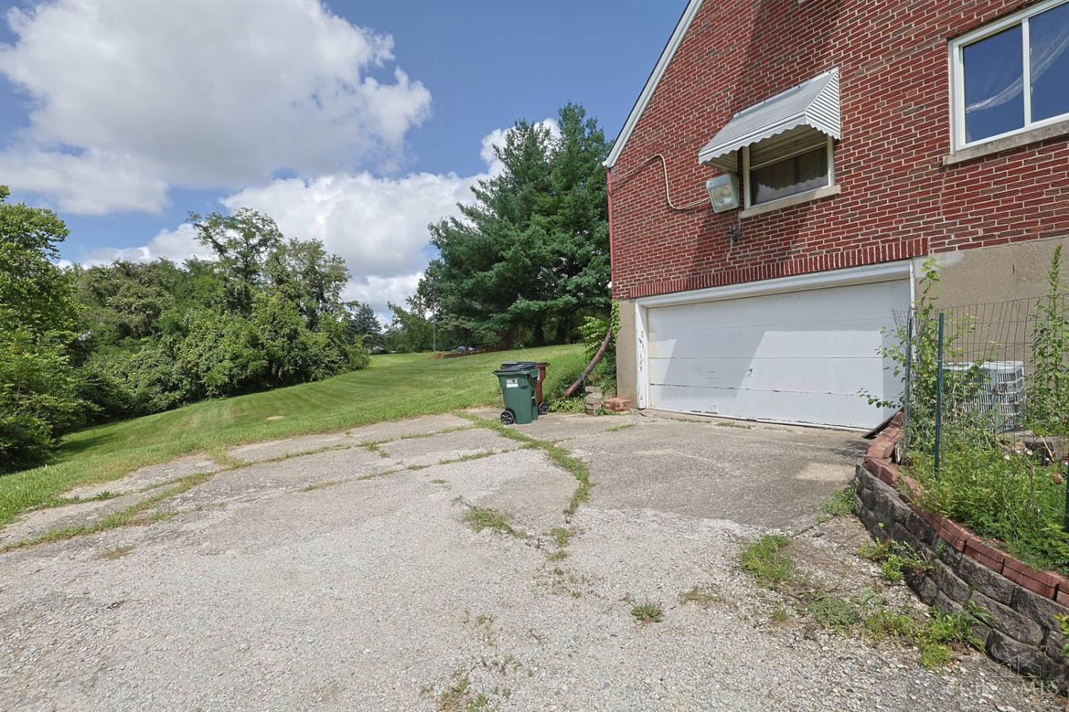 2312 Compton Road Property Photo 25
