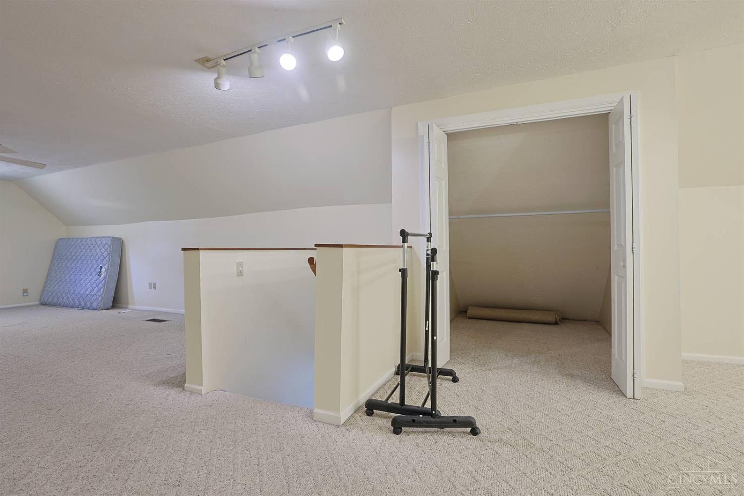 2312 Compton Road Property Photo 28