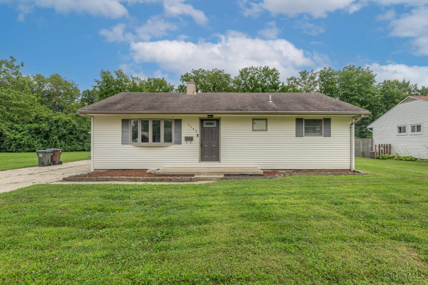 3382 Valleywood Drive Property Photo 1