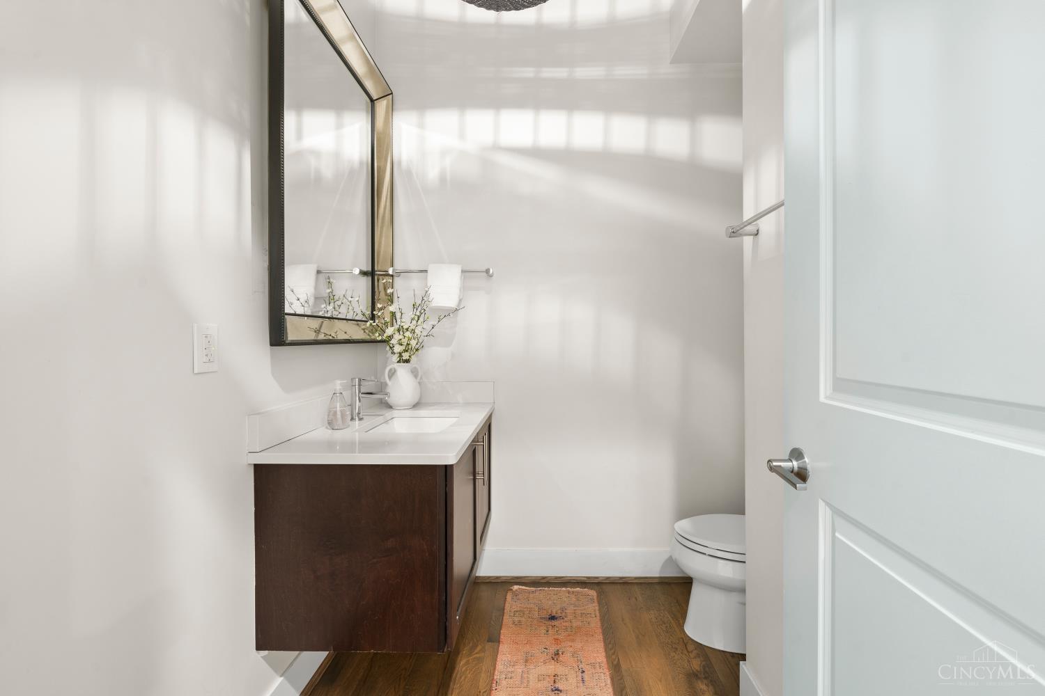 1325 Republic Property Photo 22