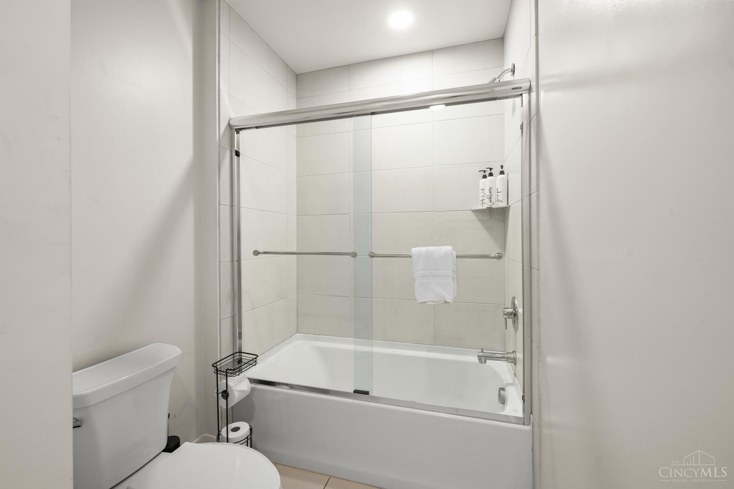 1325 Republic Property Photo 45