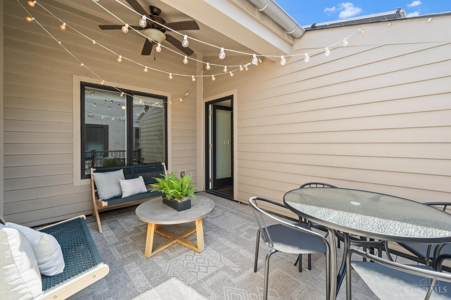 1325 Republic Property Photo 46