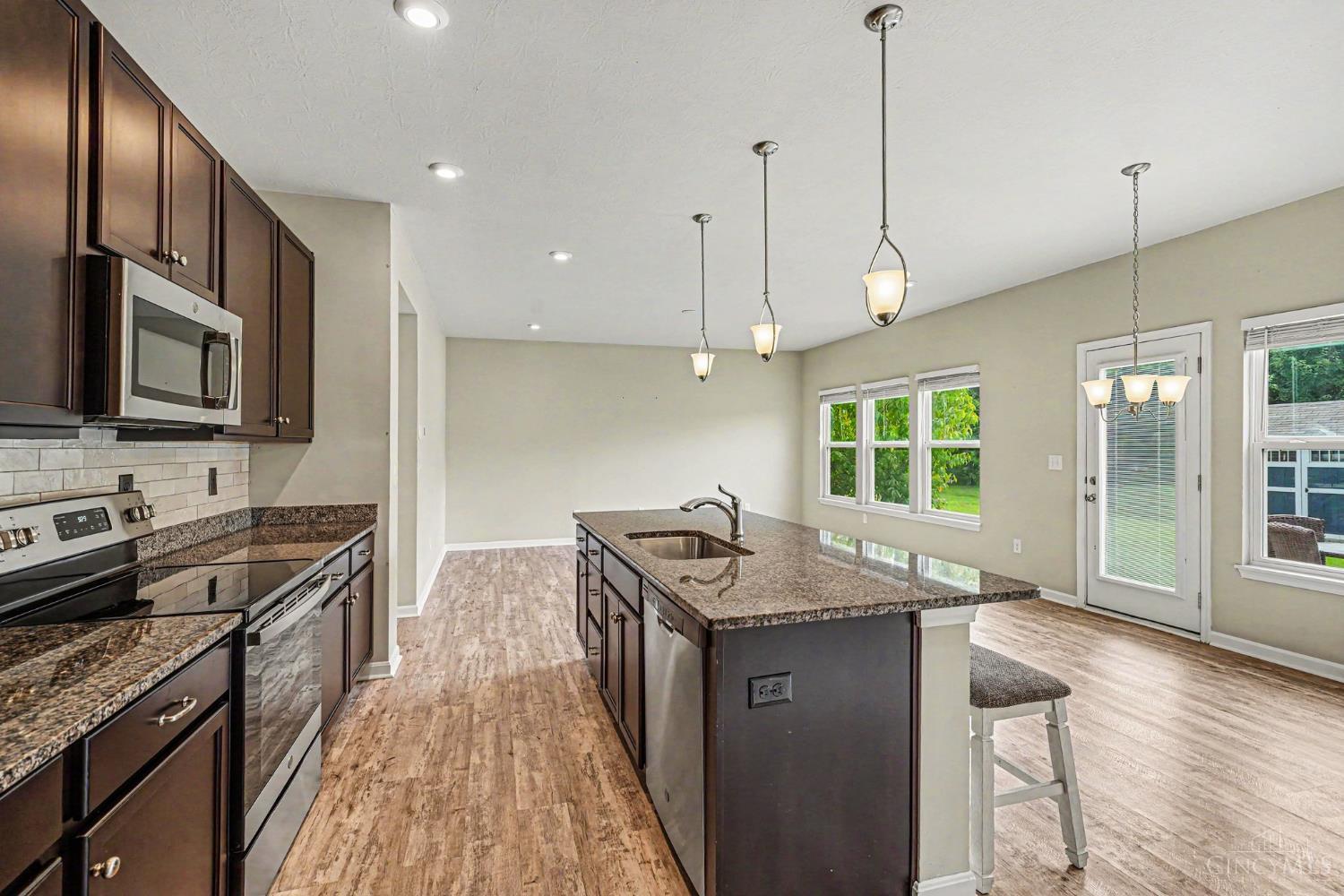 1519 Eagle Boulevard Property Photo 8