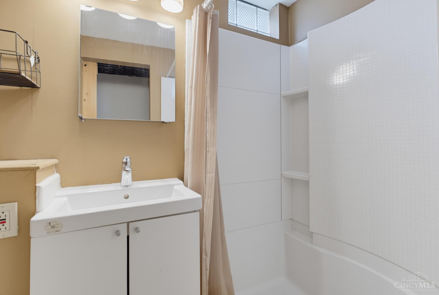 3918 Delmar Avenue Property Photo 24