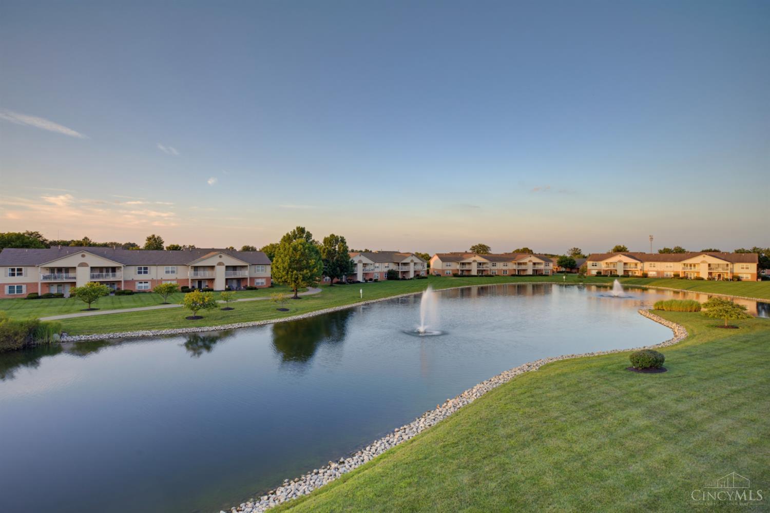 5370 Harbourwatch Way Property Photo 10