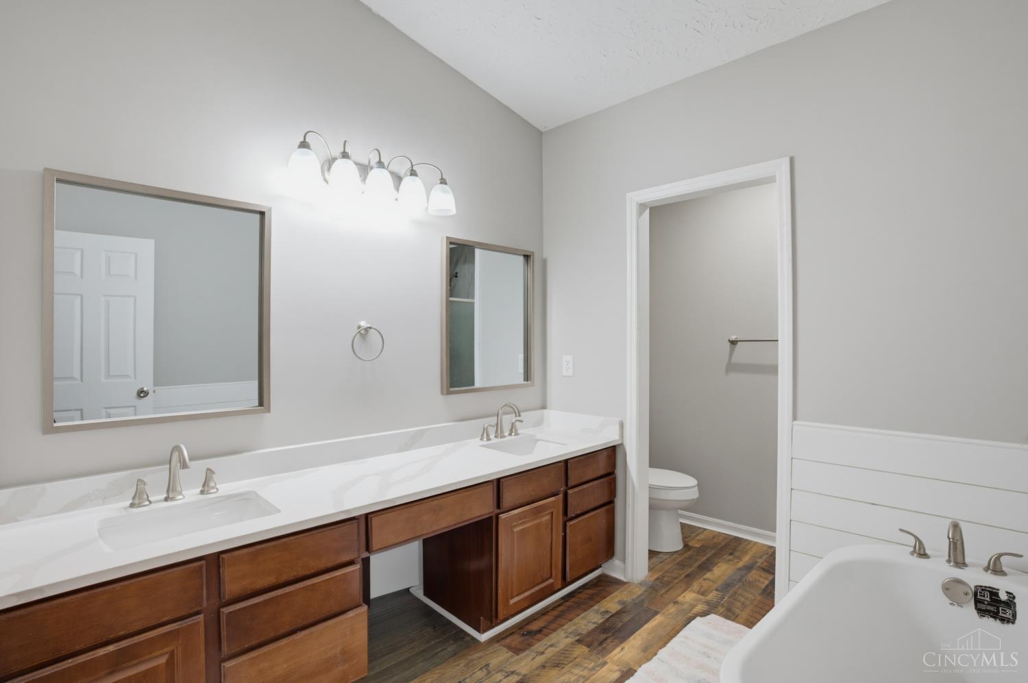 5370 Harbourwatch Way Property Photo 17